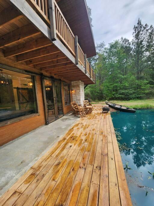 Waterfront Houston Hide Out In A Magical Forest Waller Exterior photo